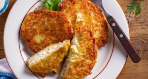 Potato pancakes stuffed with cheese – the improved recipe is simply irresistible