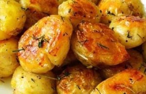 Garlic potatoes baked in the oven – I don’t even prepare any other side dish anymore, this tastes great!