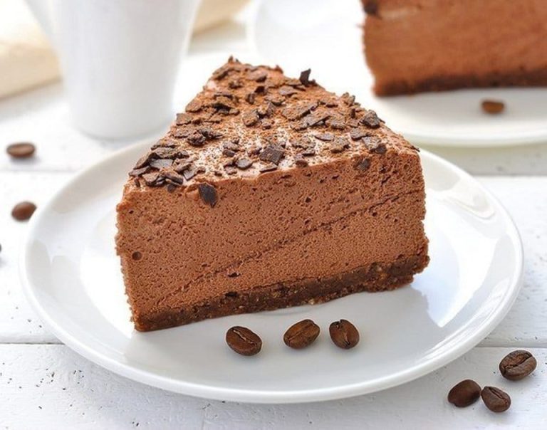 Chocolate-cheesecake without baking ONLY FROM THREE INGREDIENTS – disappears from the plate immediately!