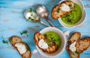 Pea soup with garlic toast and goat cheese