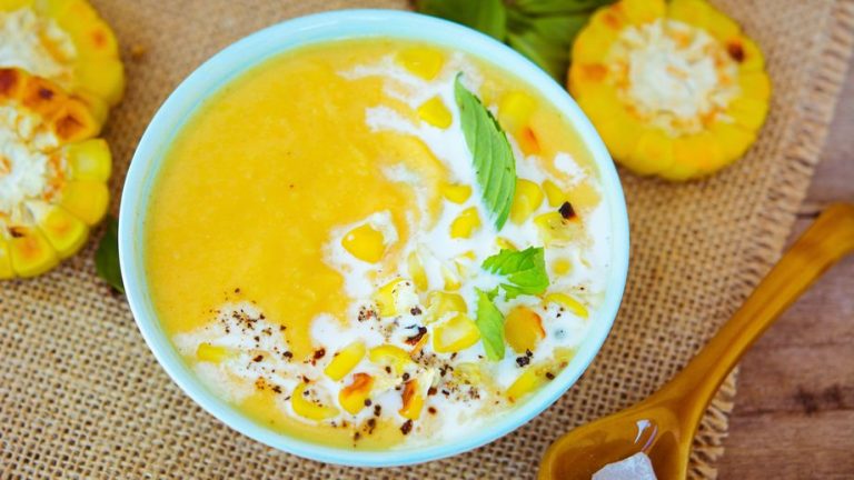 Creamy corn soup that will please your palate!