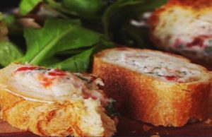Delicious baguette stuffed with salmon and cheese: simple, quick and very good recipe!