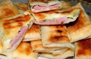 Delicious stuffed bread with ham and cheese – ready in minutes