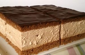 Thin pastry with creamy chocolate filling – Delicious sweet treat