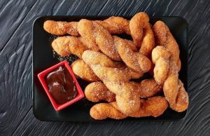 Kkwabaegi: Delicately sweet Korean cinnamon doughnuts with sourdough – you’ll love them