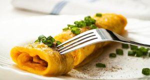 Firm on the outside and soft on the inside – A real French omelette