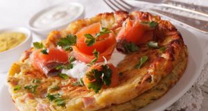 Potato pancakes with smoked salmon – a tasty combination of salmon and potato dough with cream!
