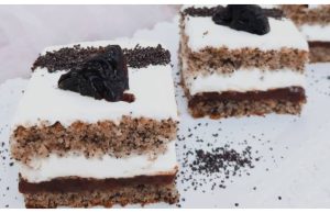 Simple poppy seed cut with jam – prepare it as soon as possible