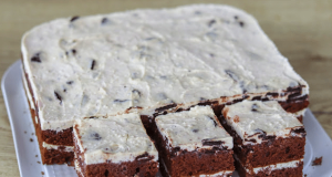 Quick and simple dark chocolate cake with delicate buttercream