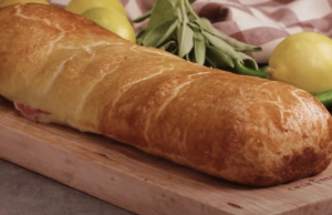 A luxurious delicacy in the form of a savoury strudel: Anyone can make it!