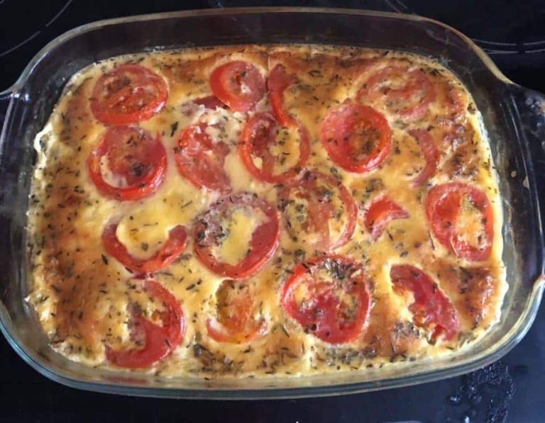 Luxurious chicken baked with cream and tomatoes!