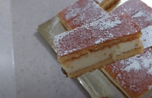 Vanilla dessert with lemon glaze: My husband and kids liked it so much