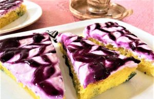 The best blueberry slices with cream and cottage cheese you’ve ever had!