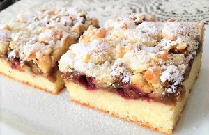 Sour cherry pie with almonds, just like grandma’s!