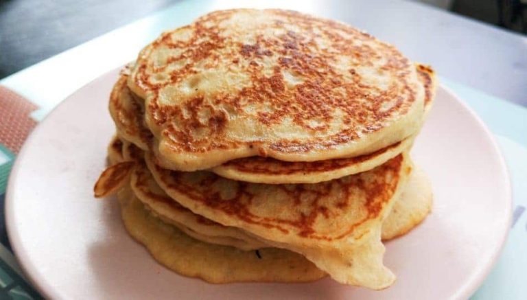Delicious banana pancakes – A cheap form of a great breakfast!