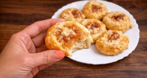 No Rising Needed and Ready in Minutes: Lightning-Fast Curd Buns from Extra Soft Dough Quick homemade buns with curd, jam, and streusel without long rising