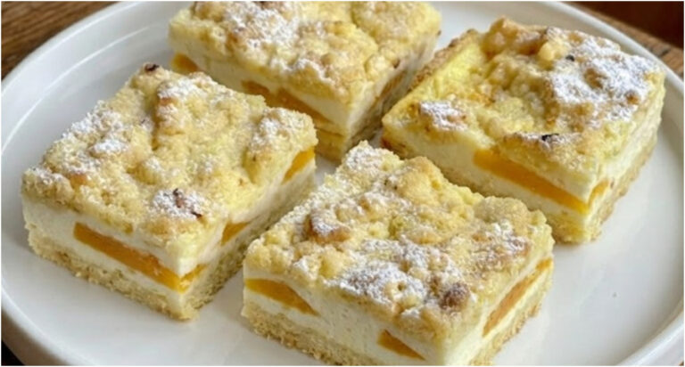 Looking for the Perfect Weekend Dessert? Try Delicate Linzer Bars with Quark and Fruit