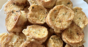Crispy Cheese Rolls from Bread Rolls: Quick Dinner in Egg Crispy cheese rolls from bread rolls: quick dinner in egg