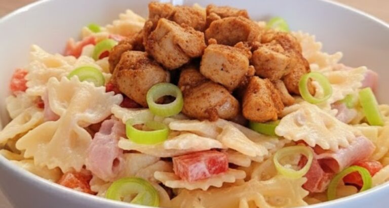 Colorful Pasta Salad with Turkey: The Perfect Fresh Lunch for a Lunchbox