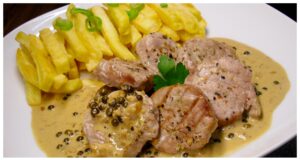 Luxurious Pork Tenderloin with Green Peppercorn and Cognac Sauce Pork tenderloin with green peppercorn sauce – a luxurious recipe with cognac in minutes