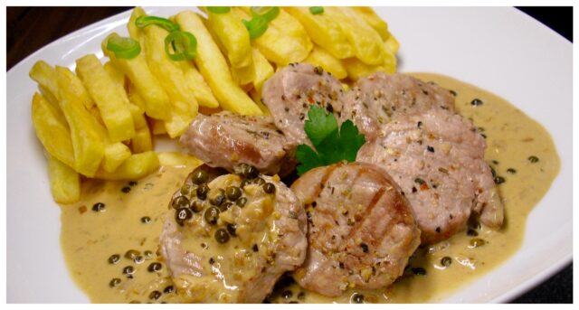 tenderloin-1 Pork tenderloin with green peppercorn sauce – a luxurious recipe with cognac in minutes