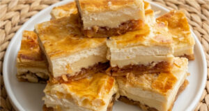 Apple Puff Pastry Cake with Quark and Pudding: Quick Dessert Without Complicated Dough Apple puff pastry cake with quark and pudding – quick dessert without complicated dough
