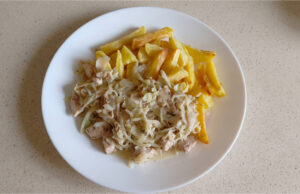 Chicken Strips with Cabbage: Quick Creamy Skillet with Fresh Dill Chicken strips with cabbage and dill in creamy sauce