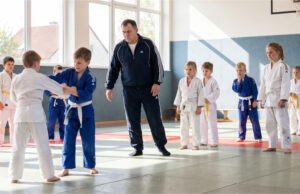 A New Coach at a Children’s Martial Arts Club Began Bullying and Humiliating Less Skilled Kids. Other Parents Stayed Silent Out of Fear for Competition Nominations Children at martial arts training session