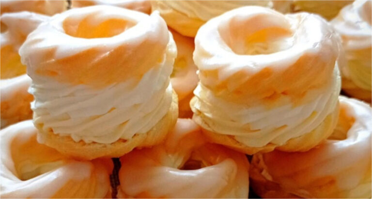 Choux Rings with Custard-Butter Cream: Fluffy Dessert with Whipped Cream and Mascarpone