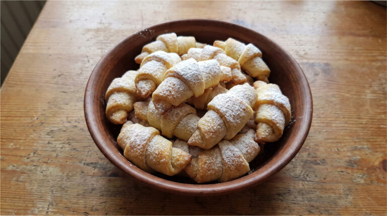 Delicate Filled Crescents: Soft Dough and Rich Walnut Filling