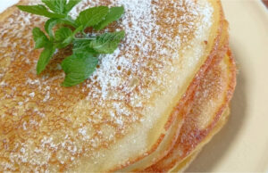 Fluffy Yeast Pancakes Like Grandma’s: Fragrant Homemade Delight with Milk, Eggs, and Yeast Fluffy yeast pancakes like grandma's – fragrant homemade delight with milk, eggs, and yeast
