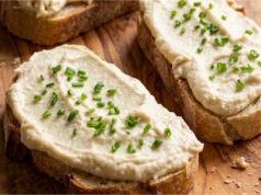 Fried Egg Spread: With Cream Cheese and a Touch of Mustard, Ready in Minutes Fried egg spread with cream cheese and a touch of mustard, ready in minutes