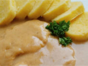 Pork Slices with Mustard: Juicy Meat with a Delicate Onion Sauce Pork slices with mustard – juicy meat with delicate onion sauce
