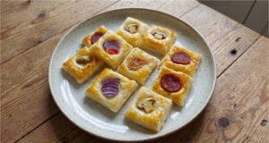 Puff Pastry Bites: Quick Party Snacks with Filling of Your Choice Puff pastry bites with various fillings