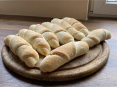 Homemade Bread Rolls: Simple Yeast Pastry with a Soft Center and Crispy Crust Different variations of homemade bread rolls