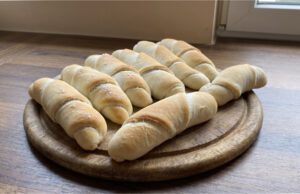 Homemade Bread Rolls: Simple Yeast Pastry with a Soft Center and Crispy Crust Different variations of homemade bread rolls