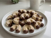Almond Pudding Crescents: Delicate Christmas Cookies That Melt in Your Mouth Almond pudding crescents – delicate Christmas cookies that melt in your mouth