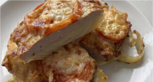 Cabbage Steaks with Ground Meat: Juicy One-Pan Dinner Cabbage steak baked with ground meat