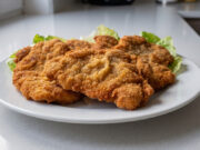 Chicken Cutlets in Mustard Marinade: Juicy Pan-Fried Meat Ready in Minutes Chicken cutlets in mustard marinade on a plate