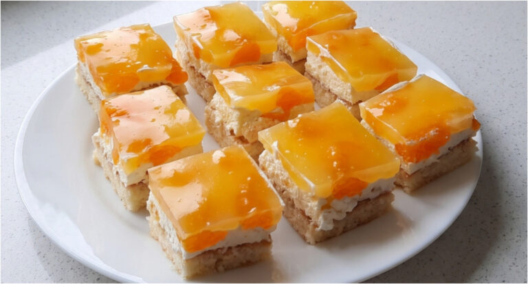Greedy Mandarin Slices: Fluffy Sponge, Creamy Filling, and Shiny Pudding Jelly
