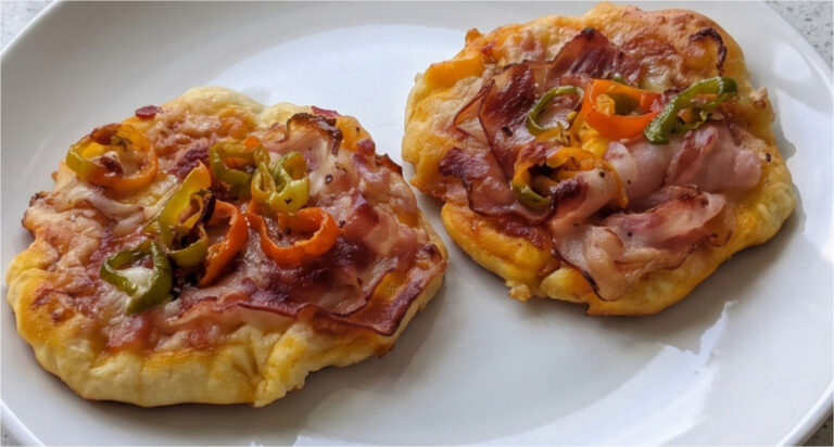 Juicy Curd Pizza Without Rising: Quick One-Sheet Dinner