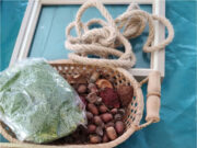 Create a Magical Autumn Decoration: Anyone Can Make a Glowing Tree from Chestnuts and Acorns All materials for making a glowing autumn tree: chestnuts, acorns, moss, twine, and frame