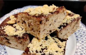 Margot Sheet Cake Without Weighing: Moist Cup Cake with Chocolate Glaze Margot sheet cake without weighing