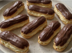 A Party Treat Everyone Will Fight For: Mini Éclairs with Divine Cream mini éclairs with luxurious cream – a mini dessert that will rule every party