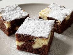 Moist Cup Cake with Quark: Fluffy Cocoa Batter and Delicate Creamy Filling Moist mug cake with quark