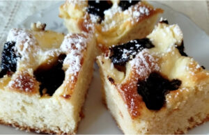 Quick Cup Cake with Quark and Plum Jam: Simple Batter Without Weighing Quick cup cake with quark and plum jam – simple batter without weighing