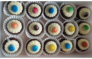 Sandokan’s Eyes: No-Bake Christmas Sweets with Coconut, Nuts, and Chocolate Glaze Sandokan's Eyes no-bake Christmas sweets with coconut, nuts and chocolate glaze