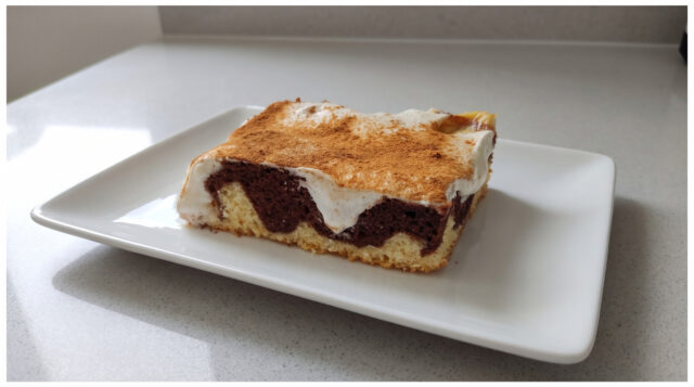 two-tone-cake-pudding-sour-cream Two-tone cake with pudding and sour cream on a tray